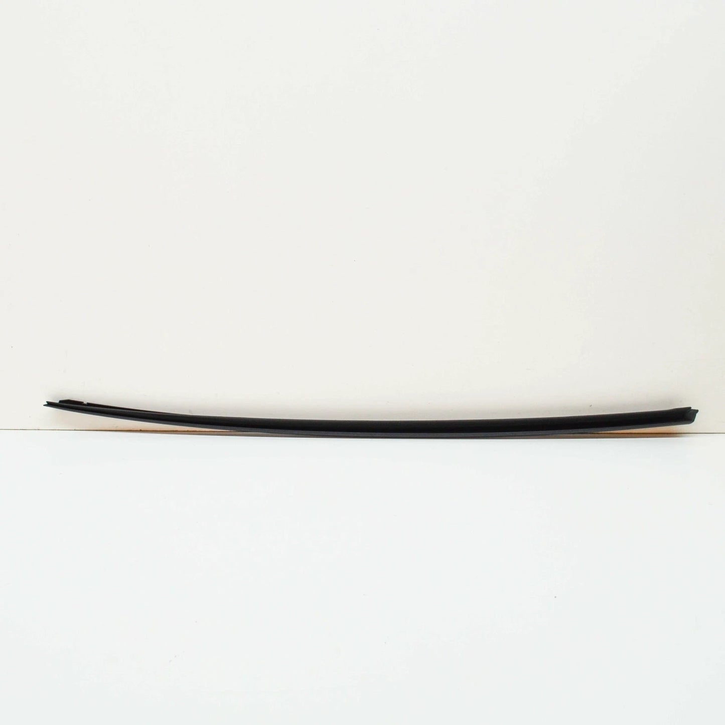 NEW AUDI A5 S5 8W6 FRONT WINDSHIELD RIGHT MOLDING TRIM 8W6854328B9B9 ORIGINAL