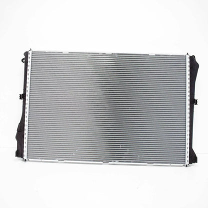NEW MERCEDES-BENZ C-CLASS W205 ENGINE COOLANT RADIATOR A0995001703 ORIGINAL