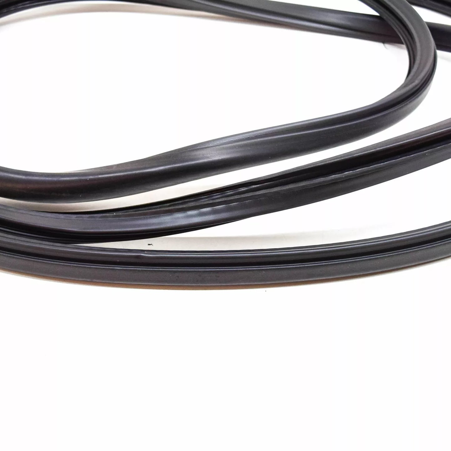 NEW MB SPRINTER 906 FRONT FIXED SIDEWALL WINDOW SEAL FRAME A9066712820