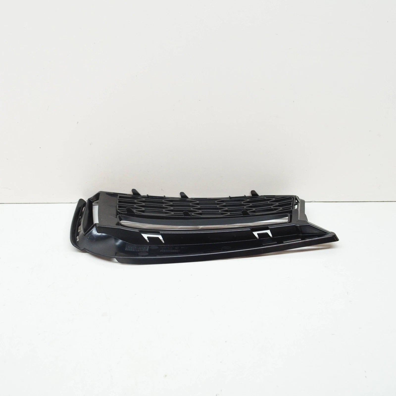 NEW BMW 5 G30 M FRONT BUMPER RIGHT OPEN AIR INTAKE GRILLE 51118064964 ORIGINAL