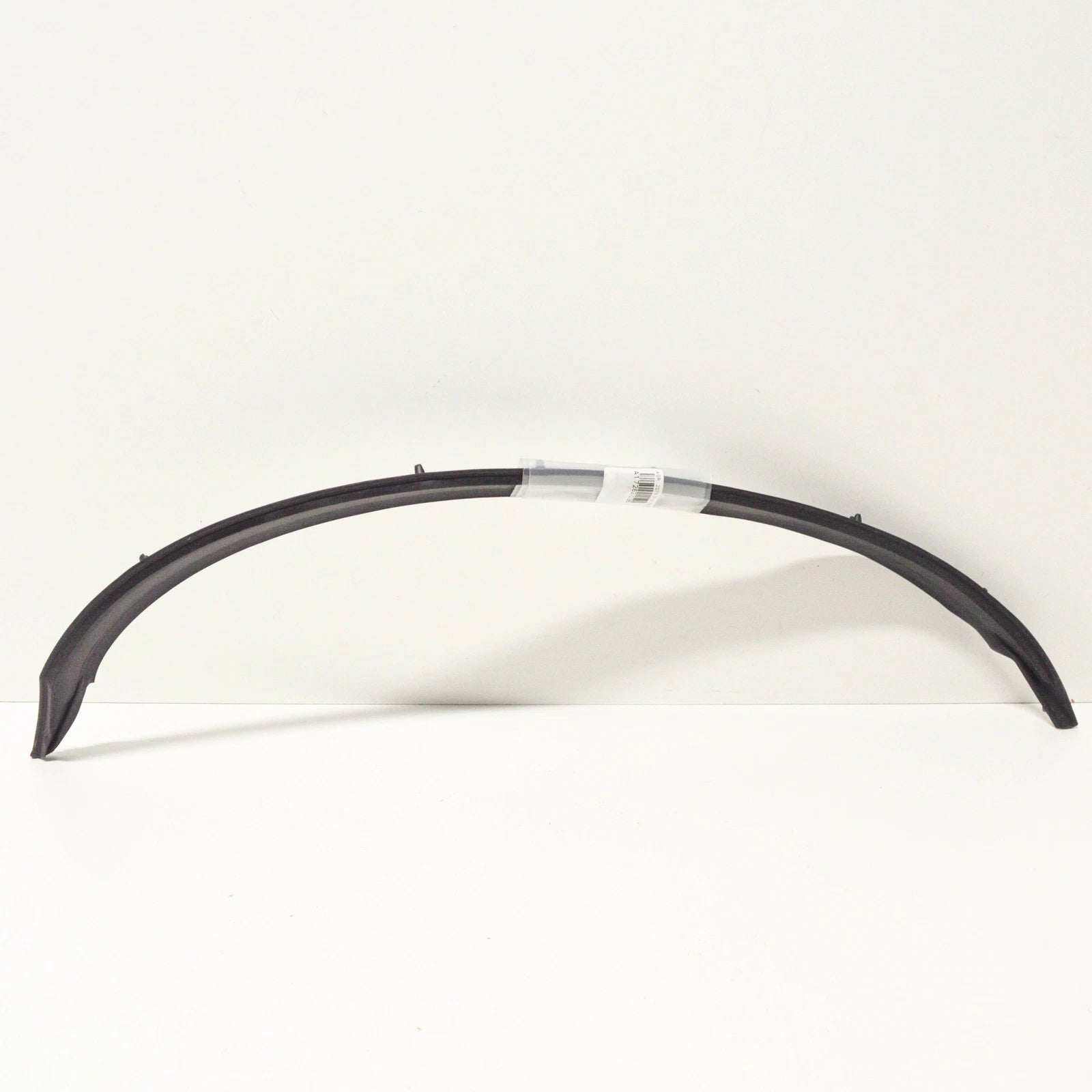 NEW MERCEDES BENZ SLK R172 AMG INTERIOR-REAR SEAL LEFT A1726310198 ORIGINAL