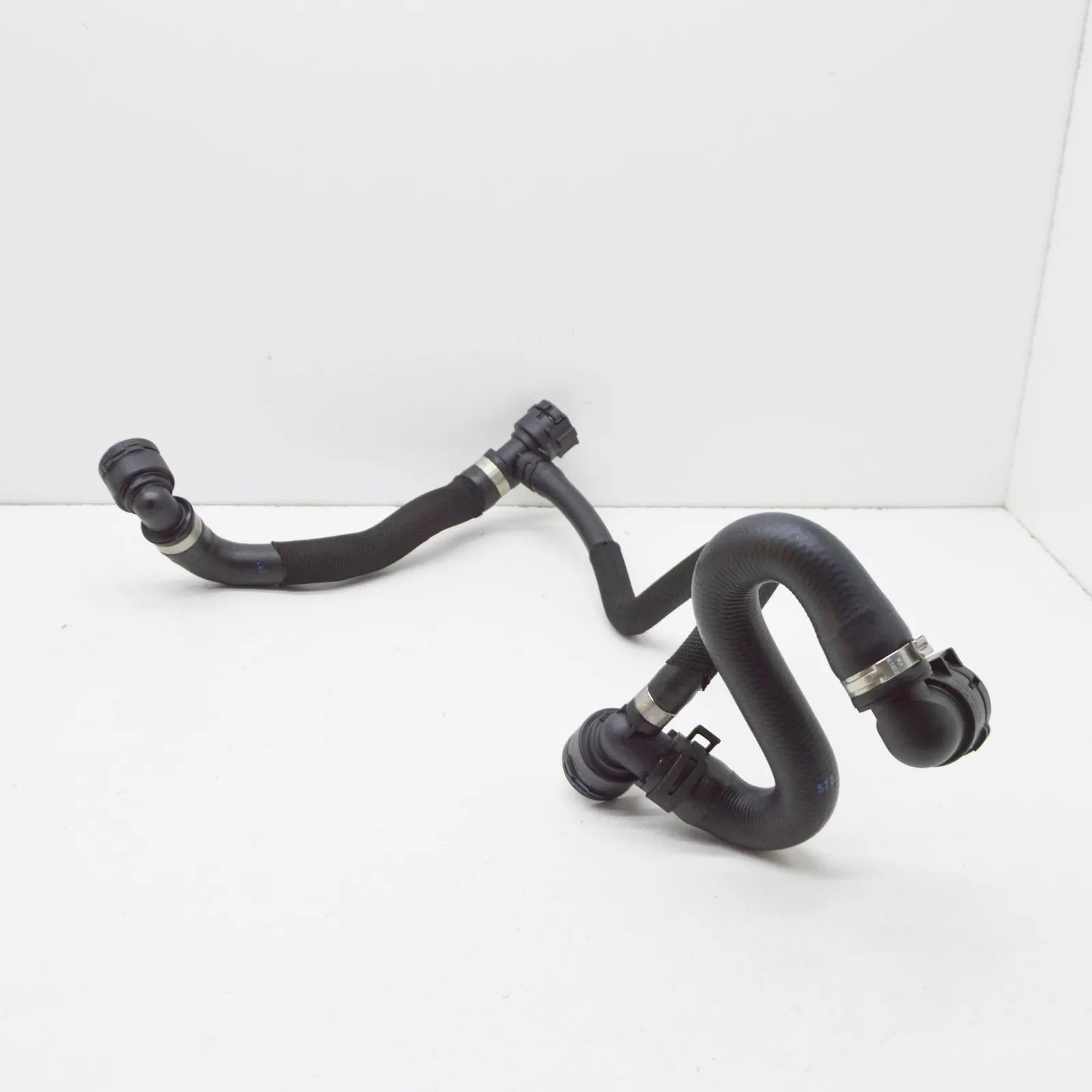 NEW MERCEDES-BENZ E W213 ENGINE COOLANT HOSE A2135010202 OEM