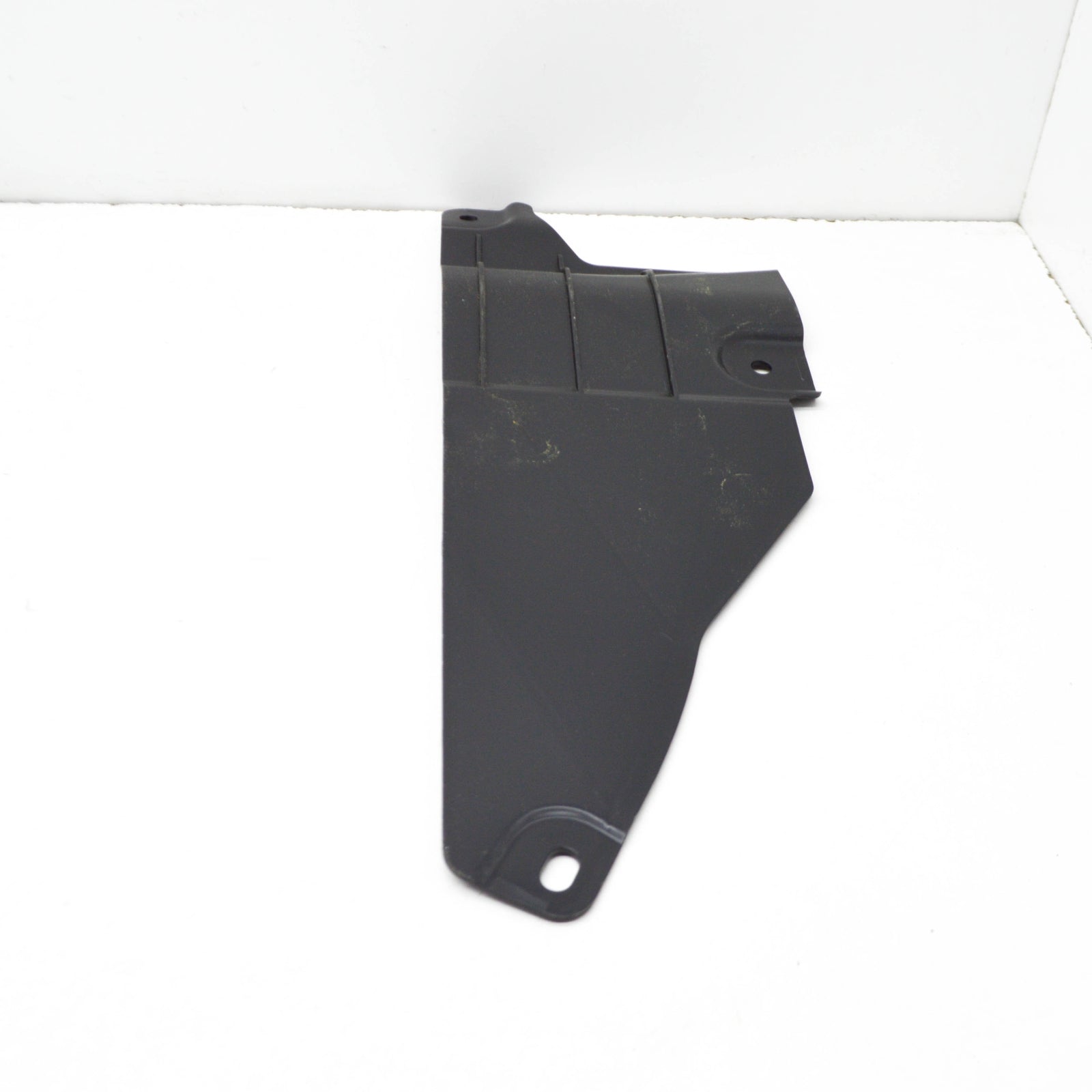 new bmw i8 i12 rear left aero cover 51757387415 original
