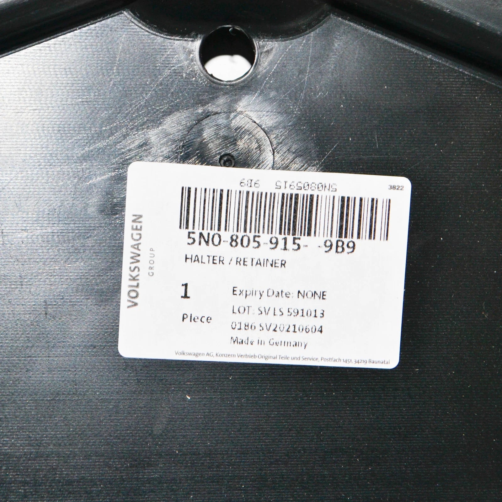 NEW VW TIGUAN FRONT BUMPER RETAINER FOR SPOILER 5N0805915 9B9 ORIGINAL