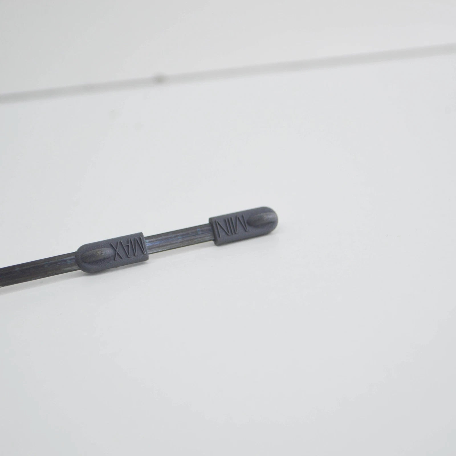 NEW AUDI A6 AVANT S6 QUATTRO A8 S8 4E2 4E8 4F2 OIL DISPTICK 07L115611A ORIGINAL