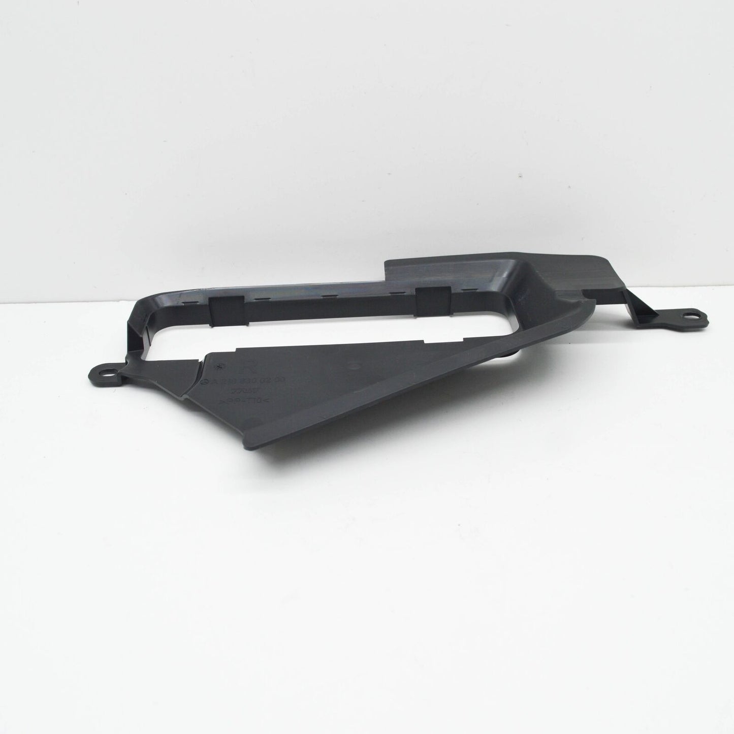 NEW MB CLS C218 REAR RIGHT WING AIR INTAKE FLAP COVER A2188300200 ORIGINAL