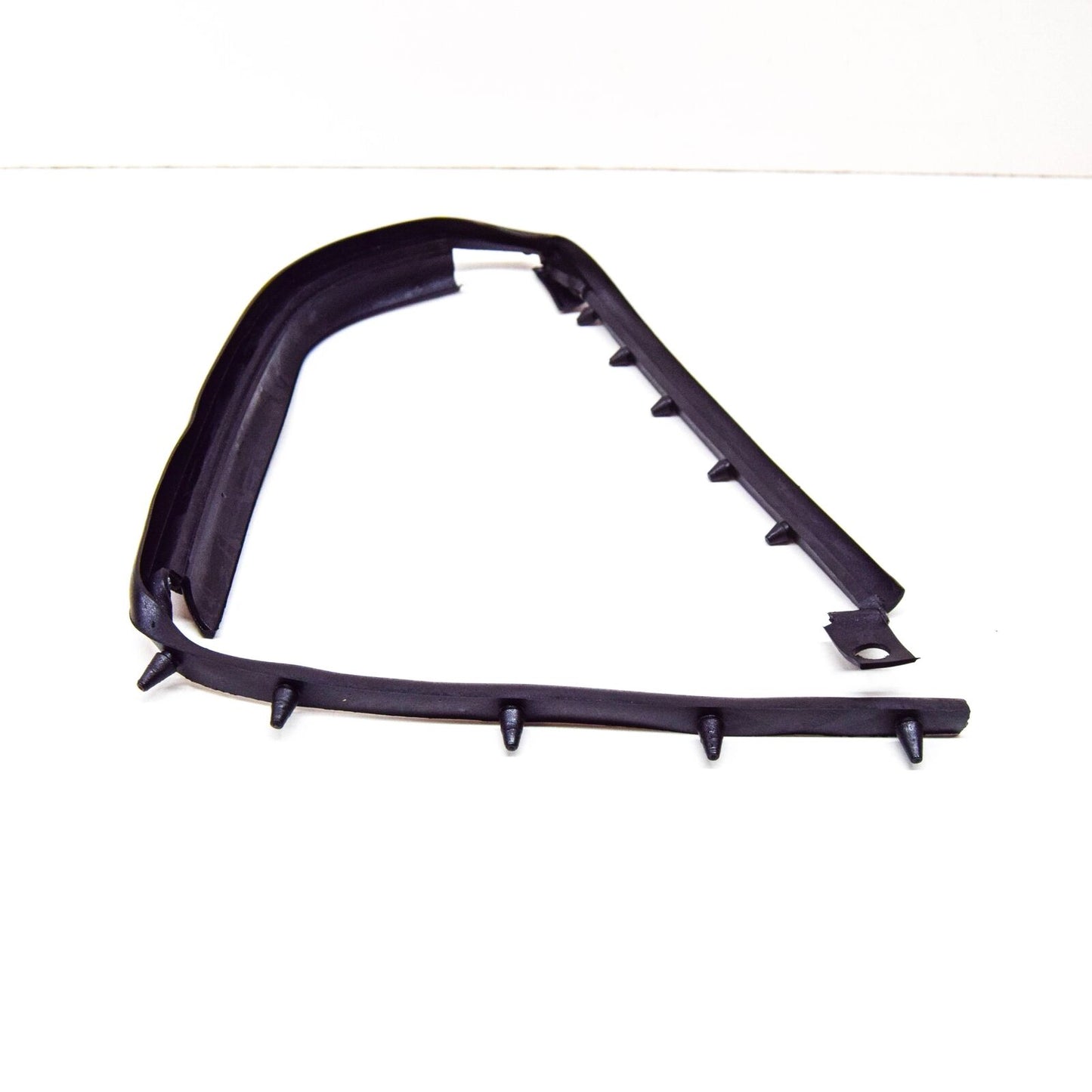 NEW MERCEDES-BENZ SL R129 FRONT RIGHT HEADLIGHT LOWER SEAL A1298261080 ORIGINAL