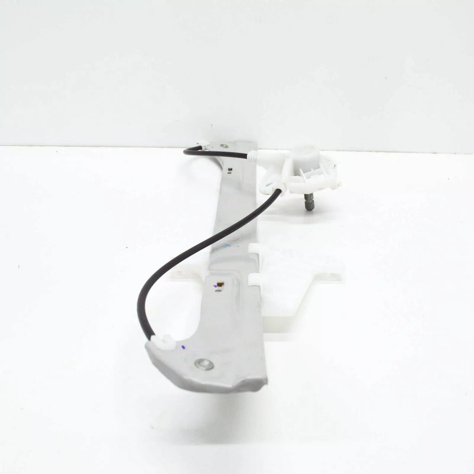 NEW VOLKSWAGEN FOX 5Z RIGHT DOOR WINDOW MANUAL REGULATOR 5Z3837502E