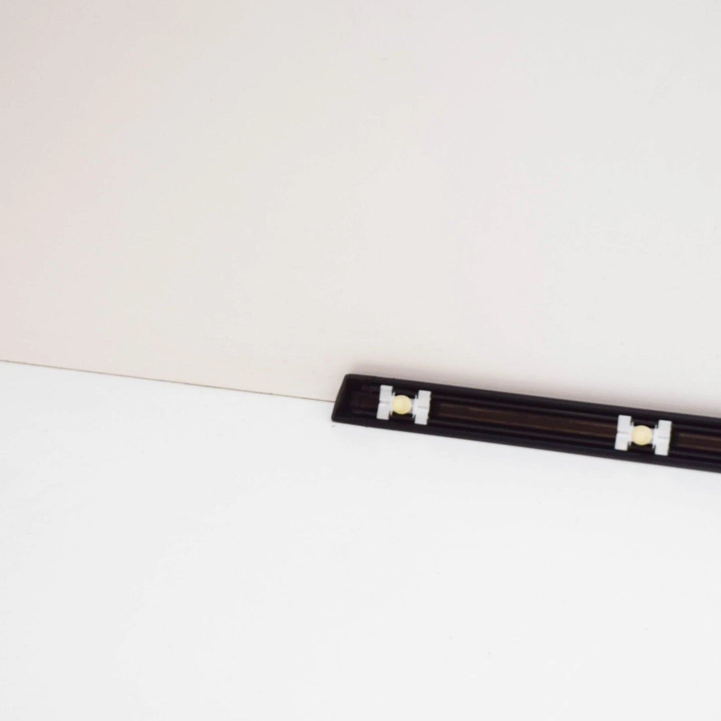 NEW BMW 3 COUPE E36 FRONT RIGHT DOOR MOULDING 51131977274 1977274 ORIGINAL