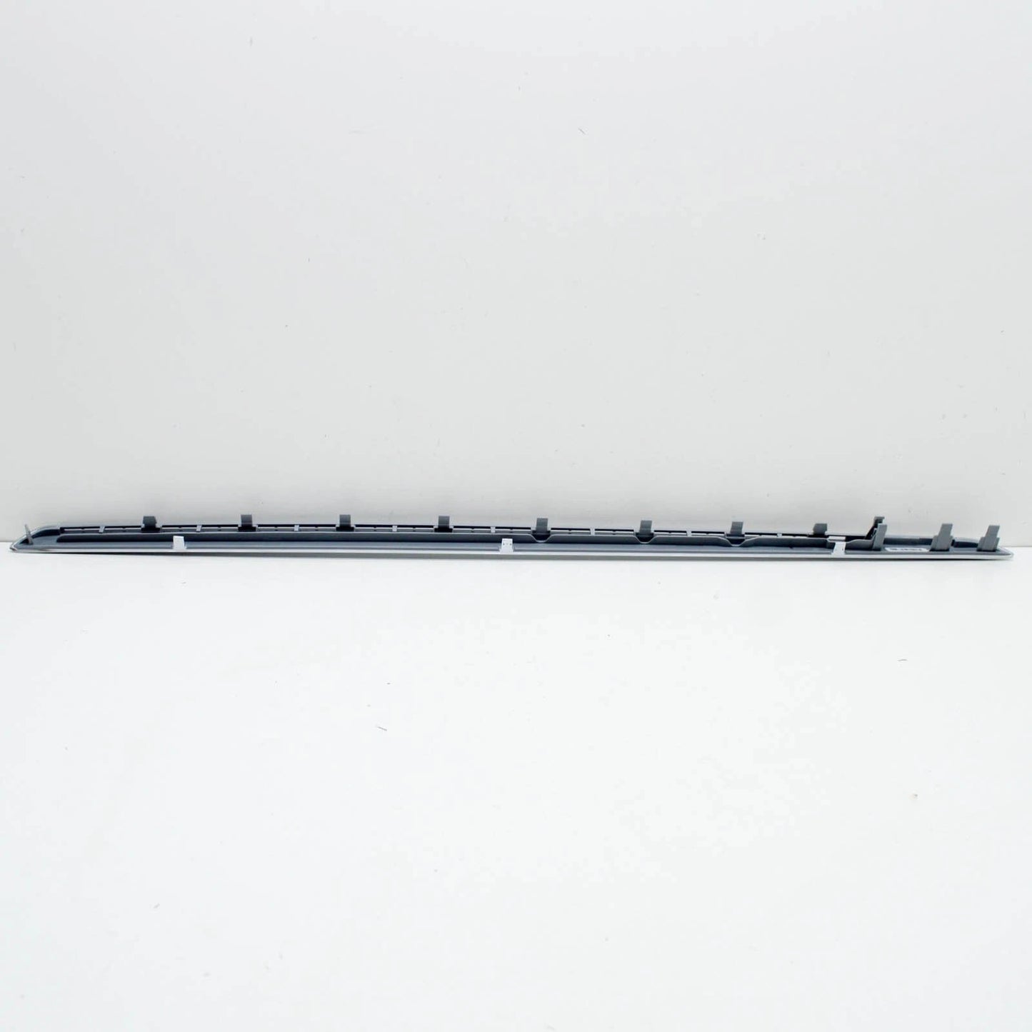 NEW BMW 3 F34 FRONT LEFT DOOR ACCENT MOLDING 7315331 51417315331 ORIGINAL