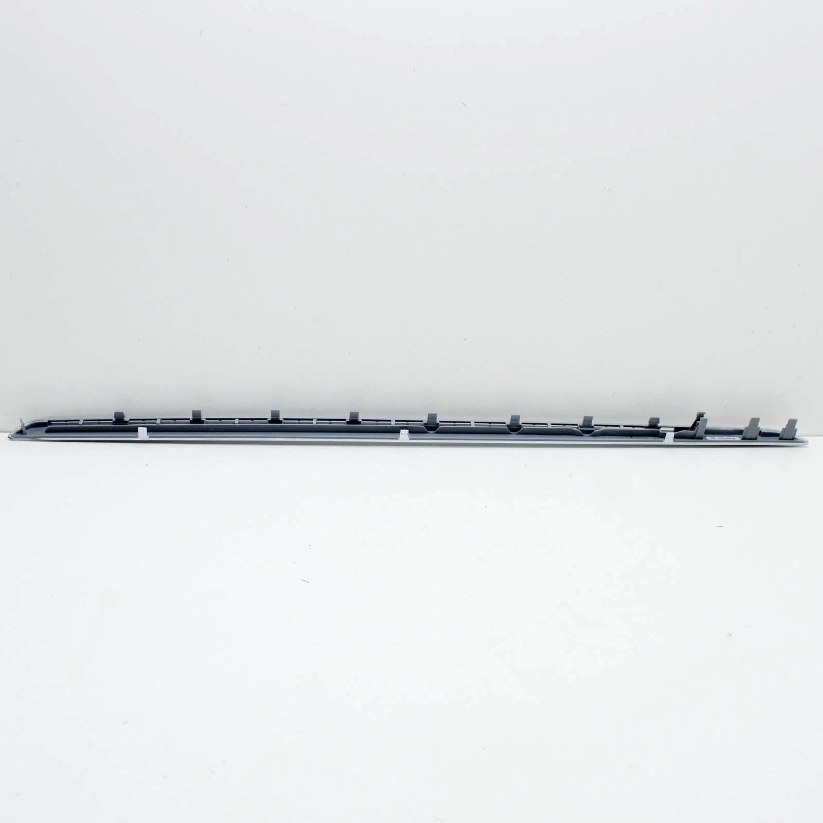 NEW BMW 3 F34 FRONT LEFT DOOR ACCENT MOLDING 7315331 51417315331 ORIGINAL