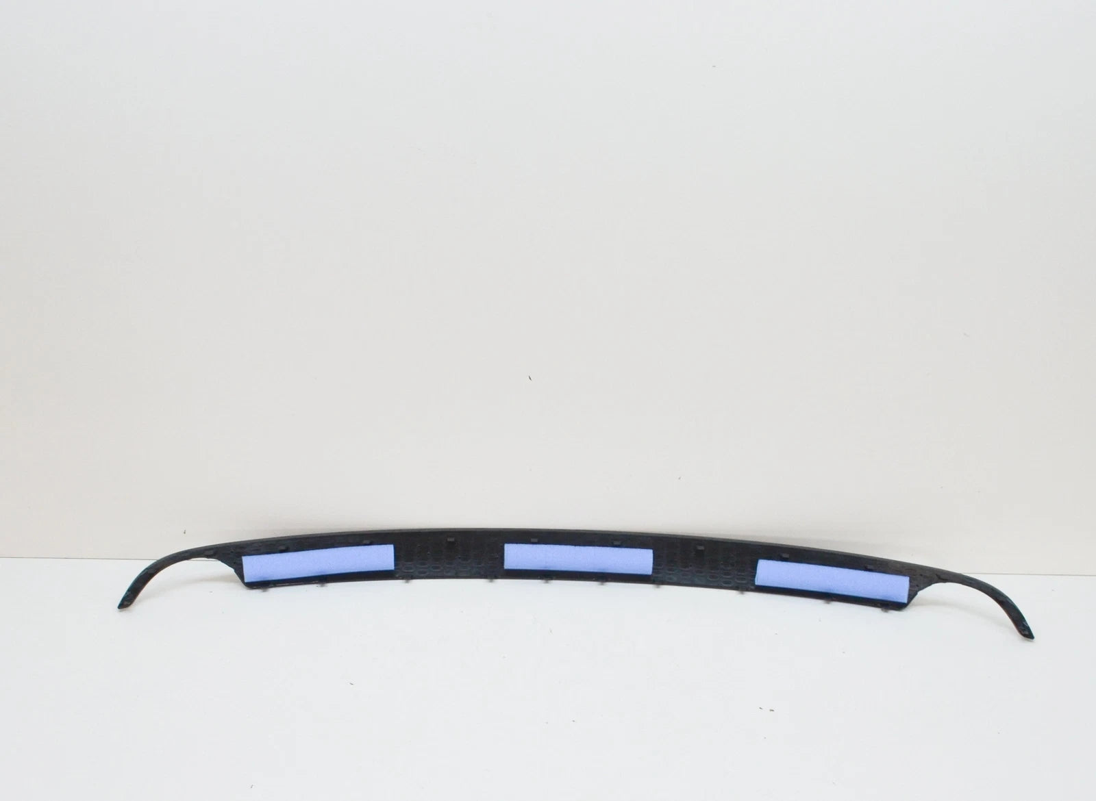 NEW AUDI A5 8T REAR BUMPER TRIM 8T0807833B01C
