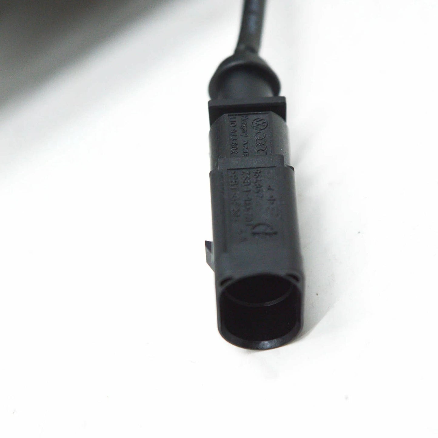 NEW AUDI Q8 FRONT BUMPER GRILLE LEFT MOLDING BEZEL 4M8853173ARN4