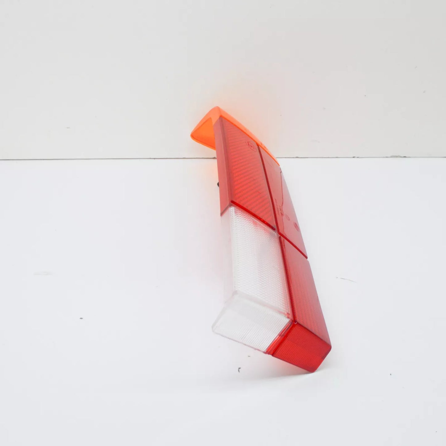 NEW BMW 6 E24 REAR LEFT TAIL LAMP LENS 63211368017 1368017 ORIGINAL