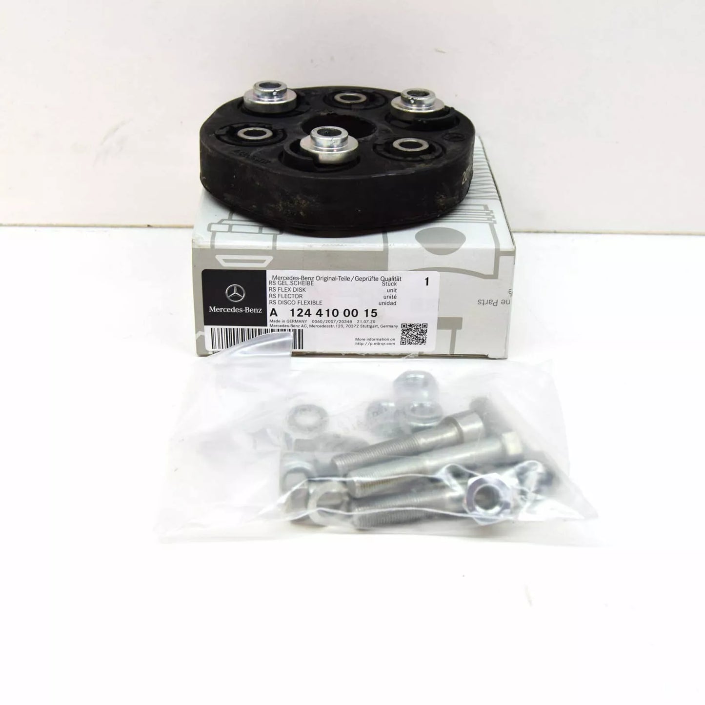 NEW MB E W124 PROPELLER SHAFT FRONT FLEXIBLE JOINT DISC KIT A1244100015