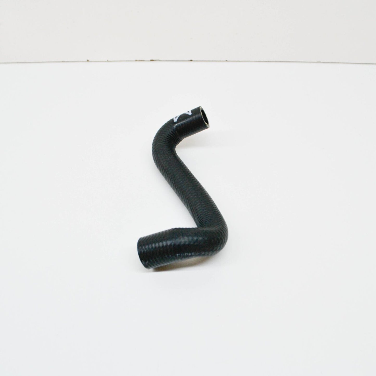 NEW AUDI A3 8L ENGINE COOLANT HOSE 1J0121096AT ORIGINAL