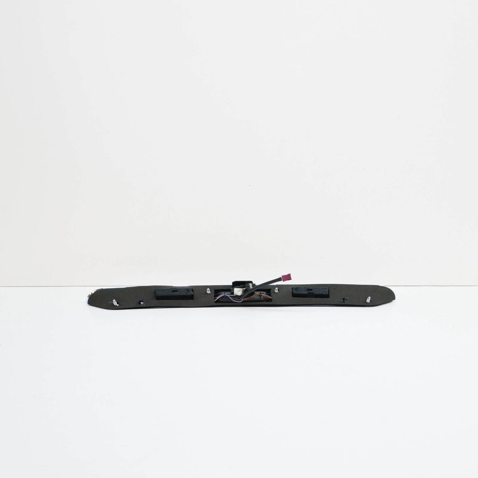 NEW BMW 5 E39 TOURING TRUNK LID GRIP WITH KEY BUTTON CHROM 51137051529 ORIGINAL