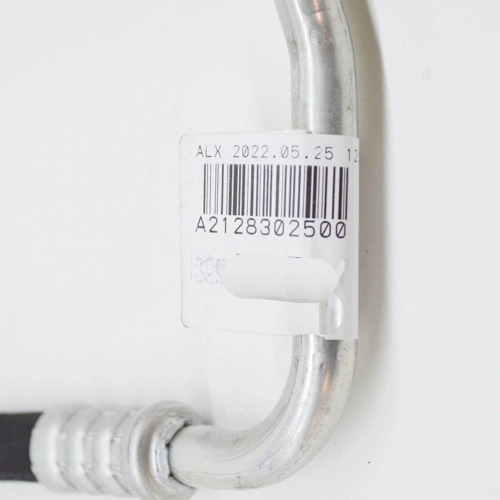 NEW MB E W212 COMPRESSOR TO CONDENSER REFRIGERANT LINE A2128302500 ORIGINAL