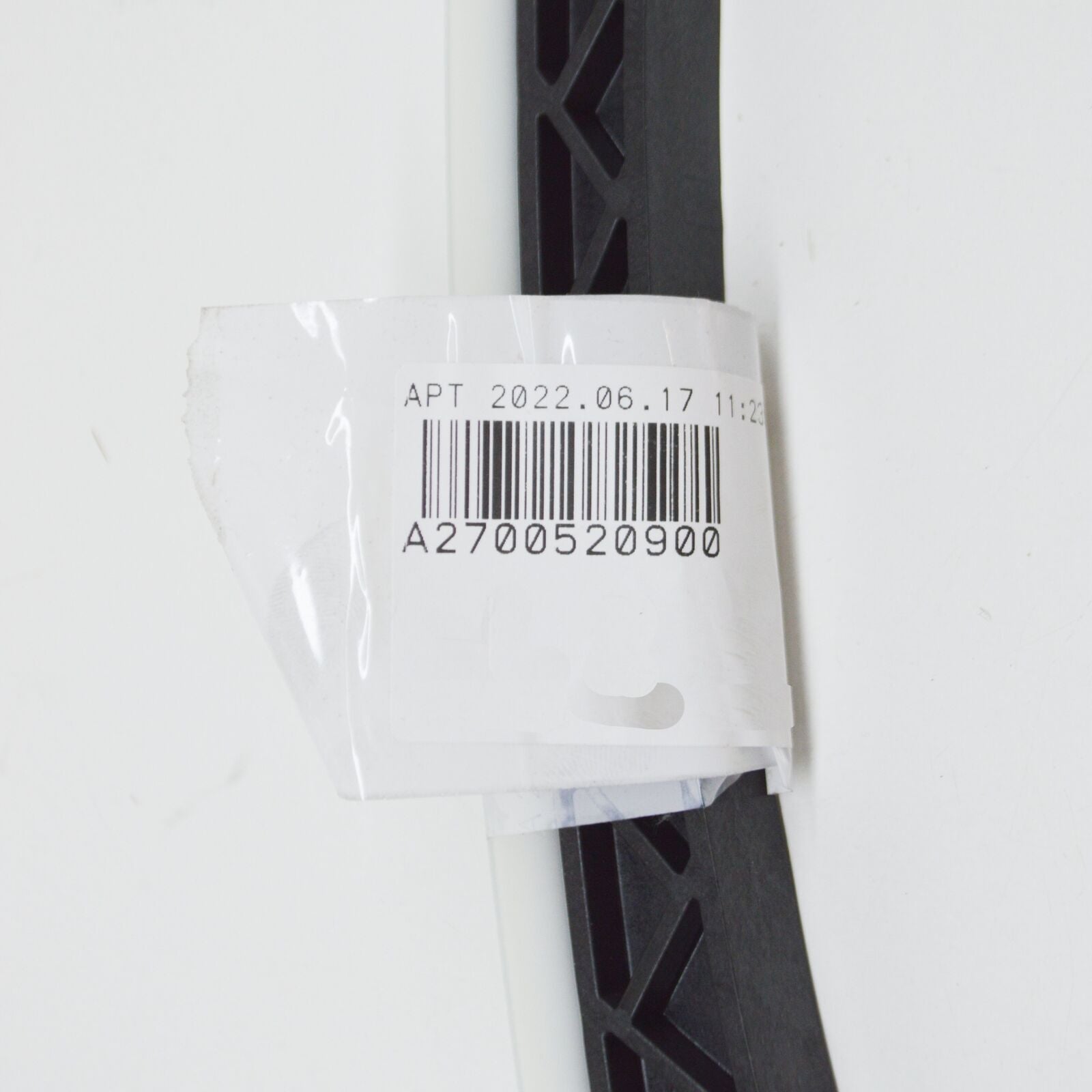 NEW MERCEDES-BENZ C W204 CHAIN TENSIONING RAIL A2700520900 ORIGINAL