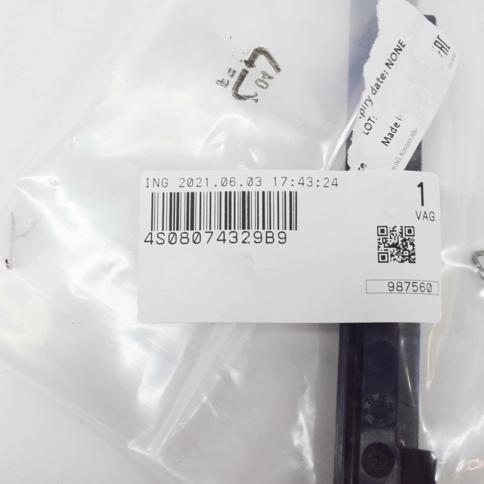 NEW AUDI R8 4S FRONT BUMPER RIGHT SIDE INSERT PART 4S08074329B9 2018 ORIGINAL