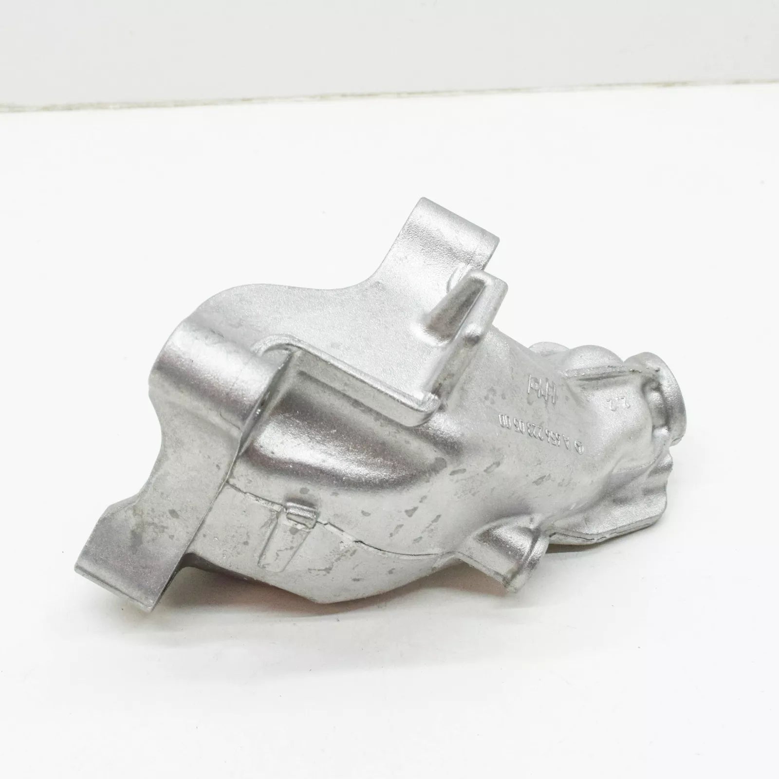 NEW MERCEDES-BENZ S W222 LEFT SIDE ENGINE BRACKET A6562230500 ORIGINAL