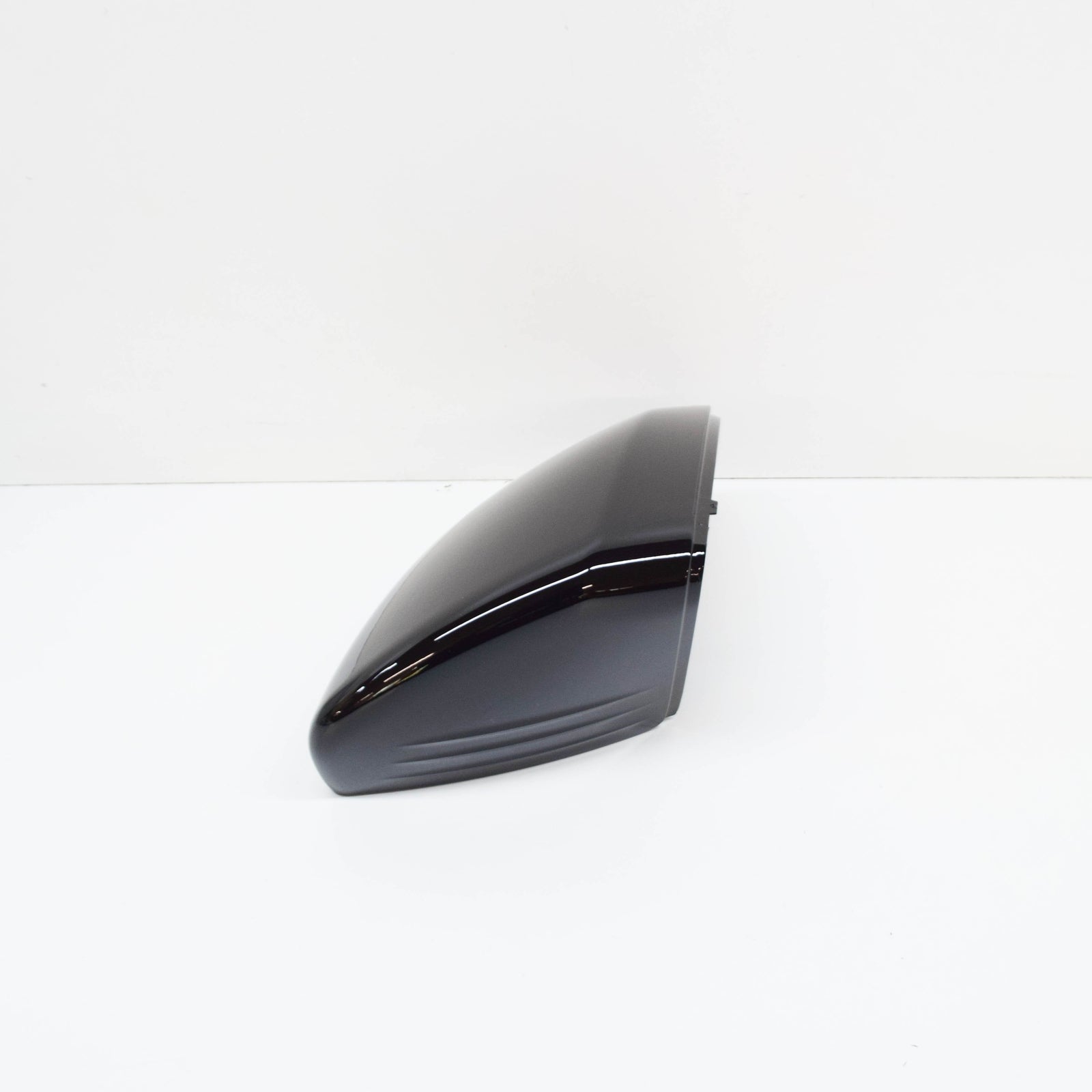 NEW MB C W205 FRONT RIGHT DOOR MIRROR COVER RHD A09981152009040 ORIGINAL