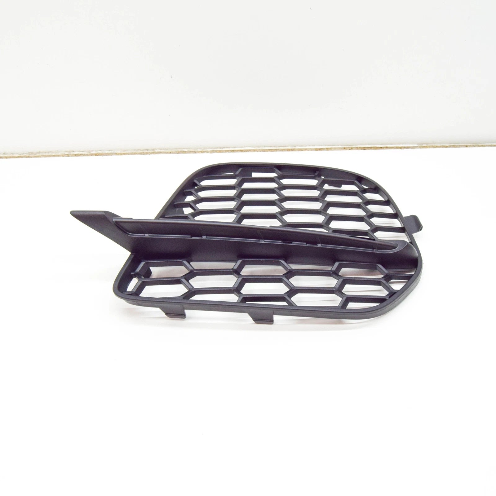 NEW BMW X5 E70 LCI FRONT BUMPER OPEN GRID GRILLE RIGHT 8055274 51118055274