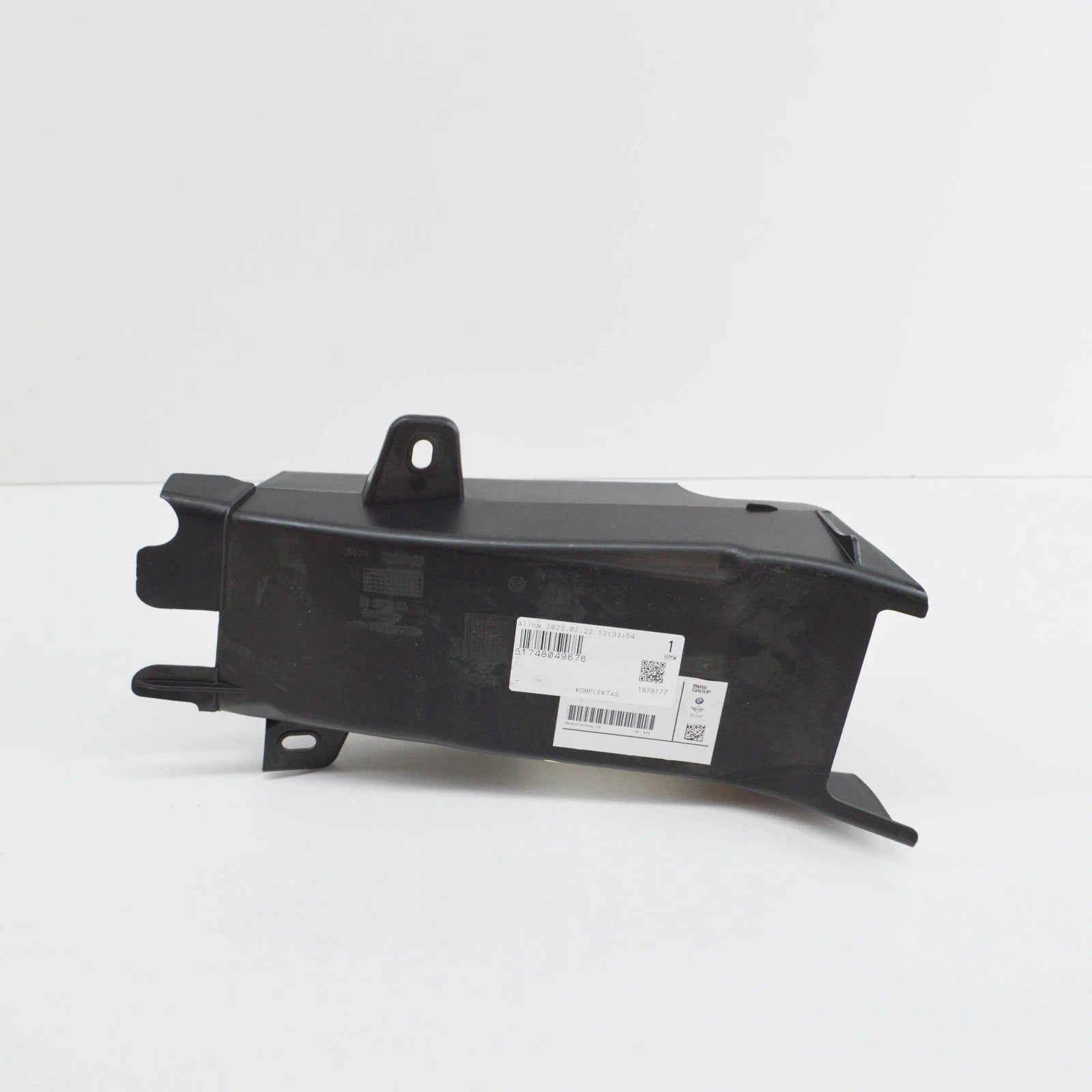 NEW BMW 5 GT F07 RIGHT BRAKE AIR DUCT M SPORT 51748049676 8049676 2015 ORIGINAL