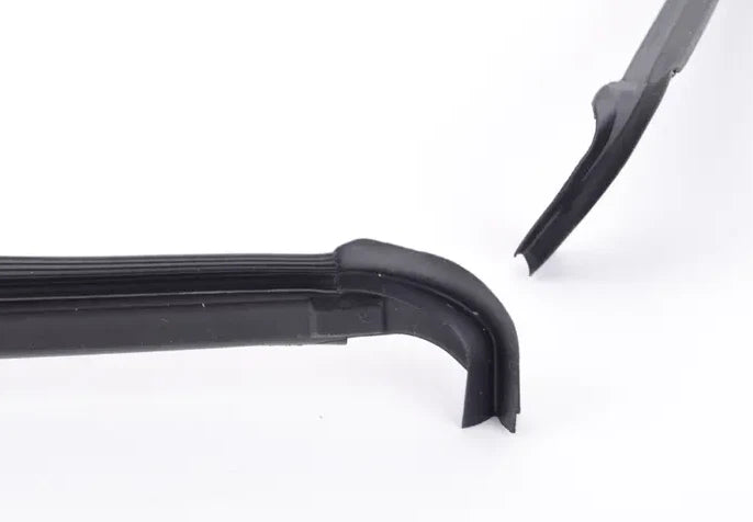 NEW BMW 1 E81 CROSS MEMBER SEALING STRIP 7163641 51717163641 ORIGINAL