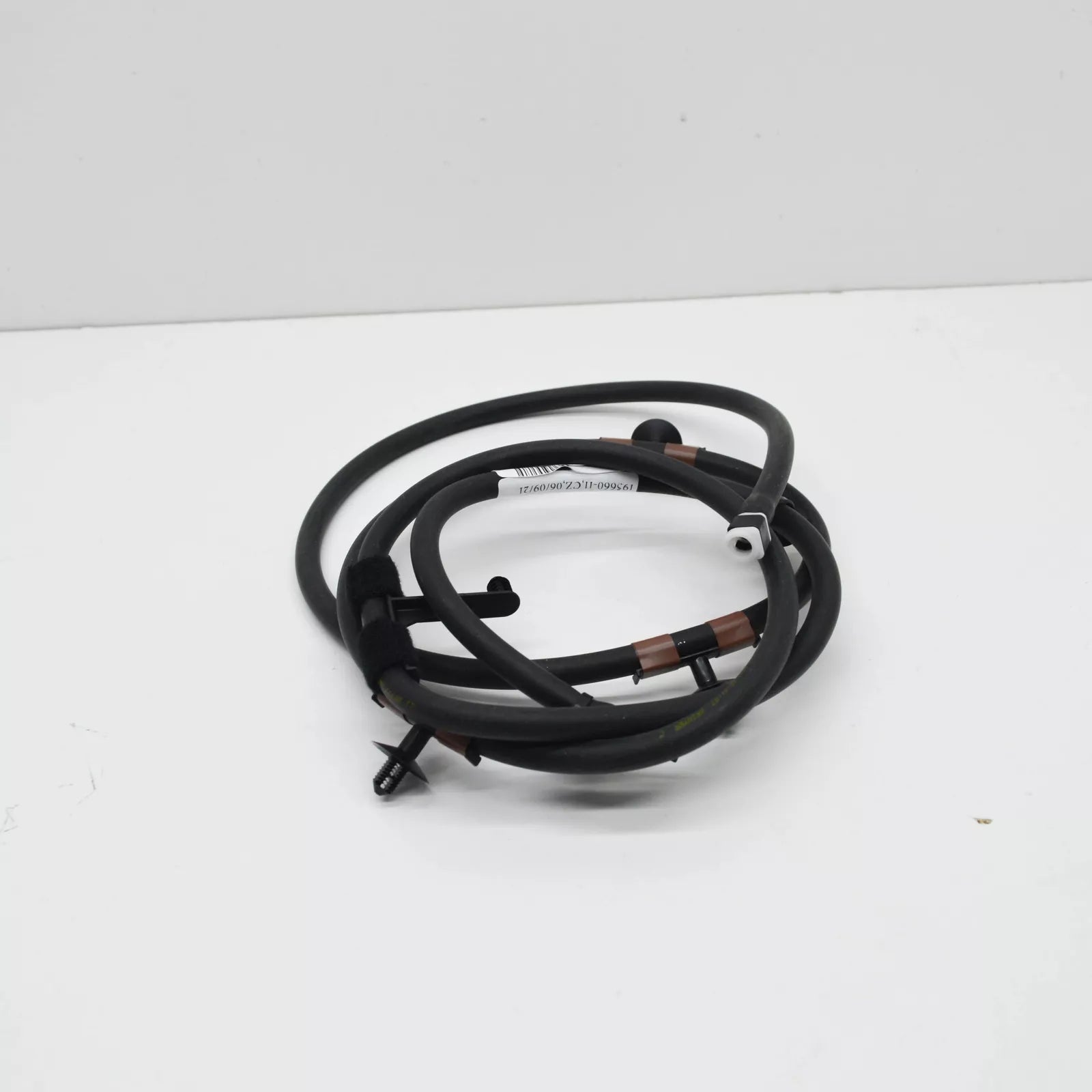 NEW BMW X5 G05 HEADLIGHT WASHER NOZZLE PIPE 7434866 61667434866 ORIGINAL