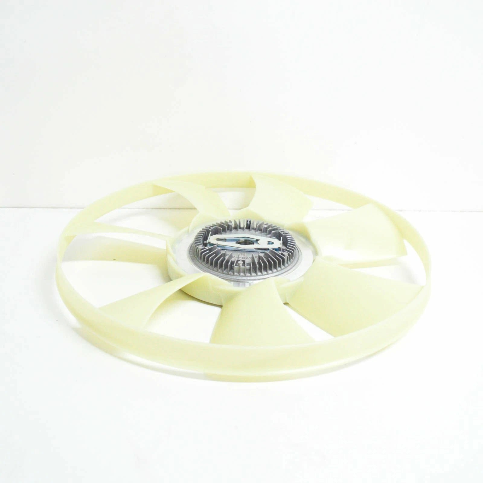 NEW MERCEDES-BENZ VITO W639 FAN BLADE A0002009723
