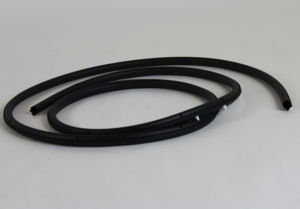 new ford kuga mk1 c394 rear right door seal 1761242 8v41-s25324-ac original