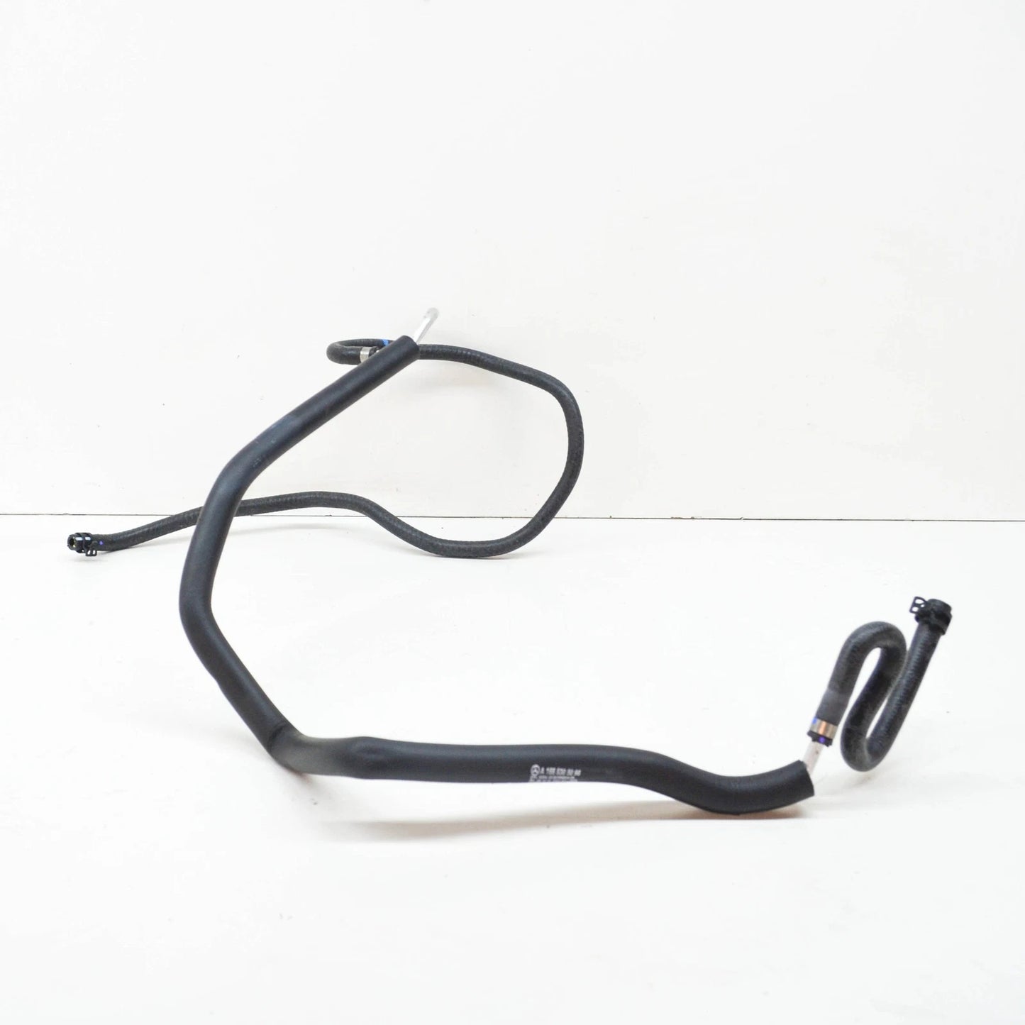 NEW MB GL X166 INTERMEDIATE PIECE TO WINDSHIELD TANK HOSE A1668305096 ORIGINAL