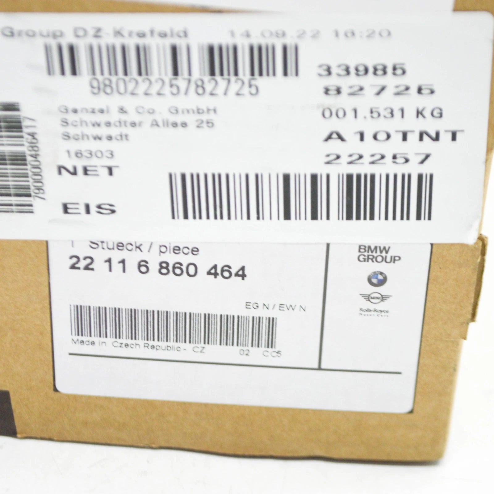 NEW BMW 5 G30 RIGHT SIDE ENGINE MOUNT 22116860464 ORIGINAL