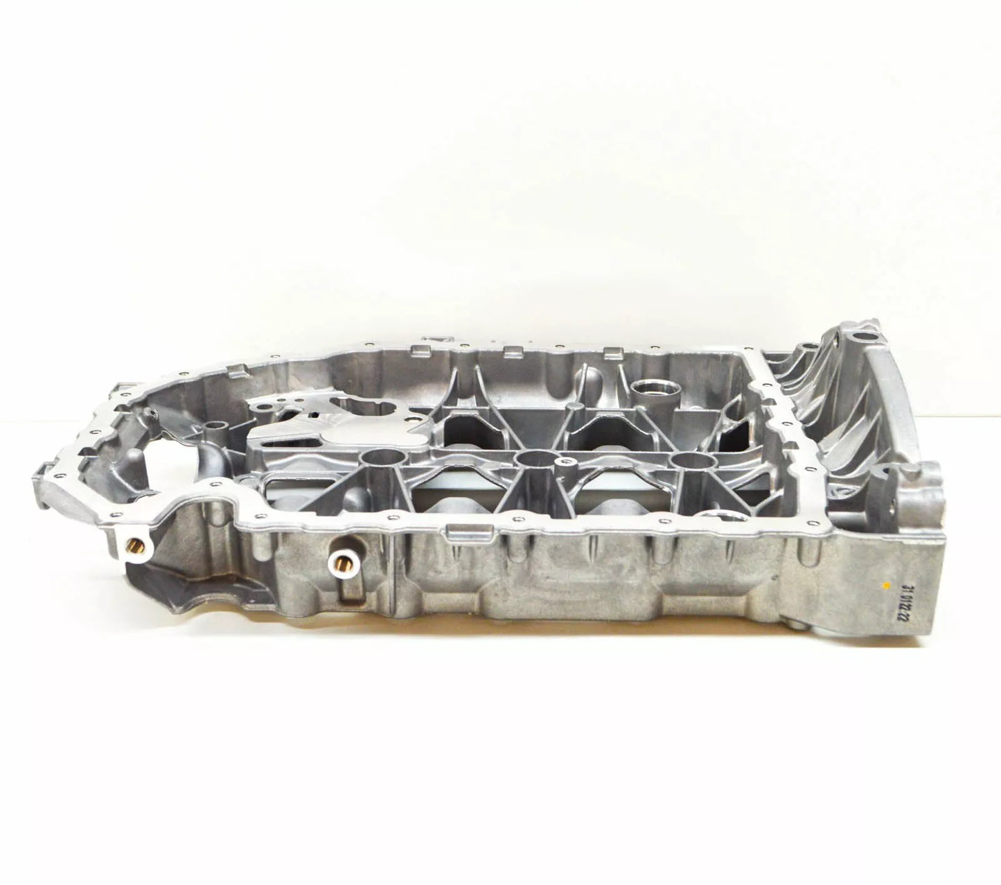 NEW AUDI A3 8V ENGINE UPPER OIL PAN SUMP 06K103603CQ ORIGINAL