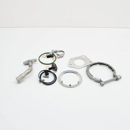 NEW BMW 3 E90 TURBOCHARGER INSTALLATION KIT 11652365501 2365501 ORIGINAL