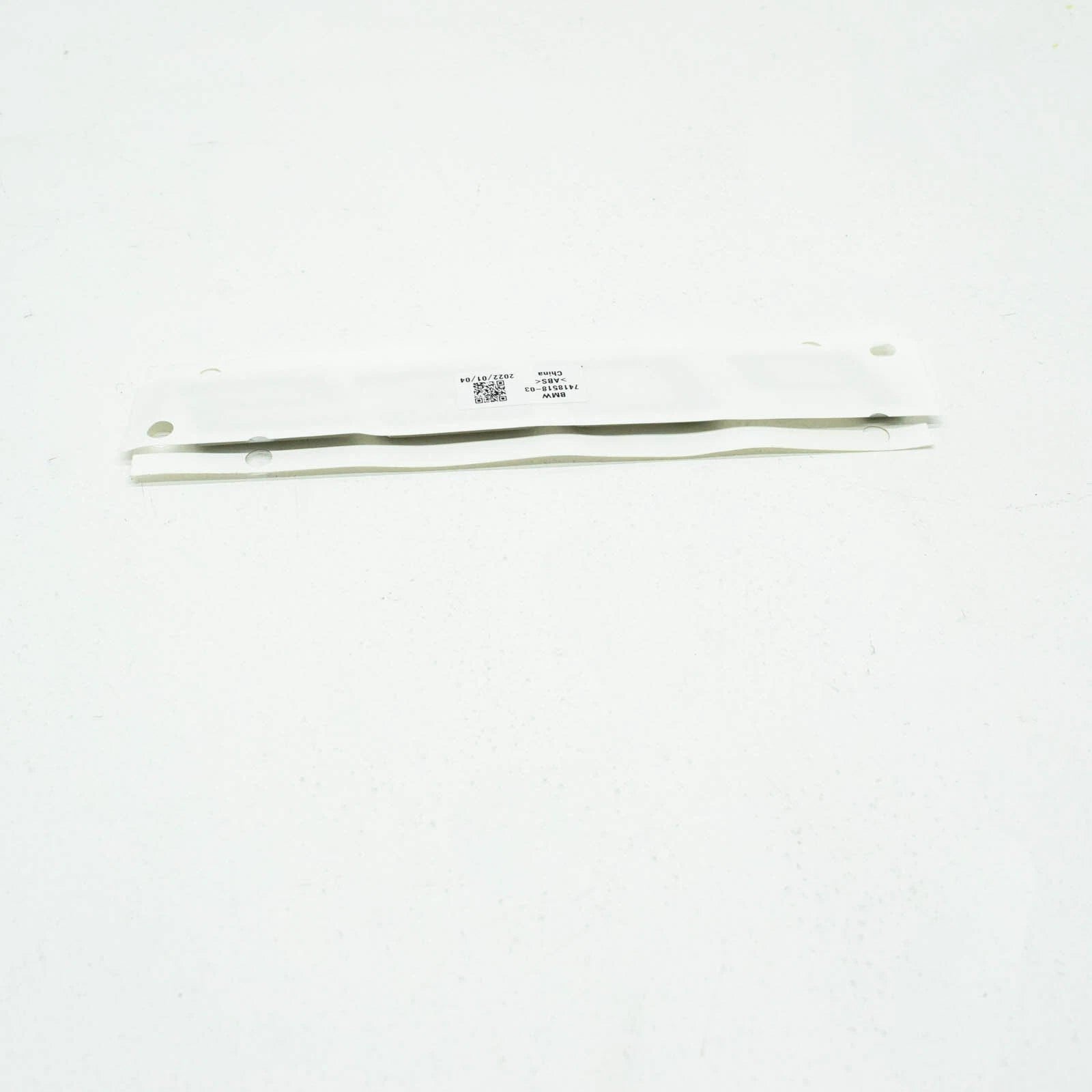 NEW BMW 5 G30 REAR TRUNK BOOTLID BADGE 51147418518 7418518 ORIGINAL