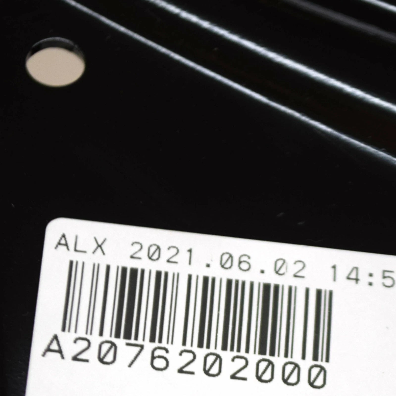 NEW MERCEDES BENZ E C207 RIGHT HEADLIGHT MOUNTING FRAME A2076202000