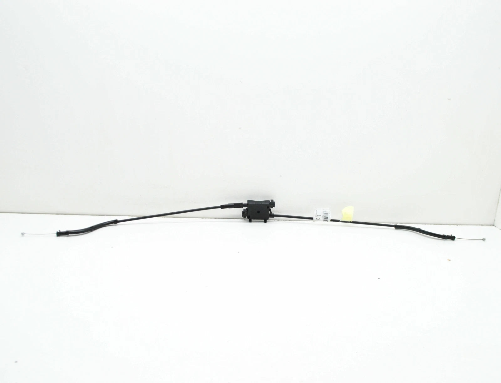 NEW VOLKSWAGEN T-ROC FRONT BONNET HOOD LID LOCK CABLE 2GA823531