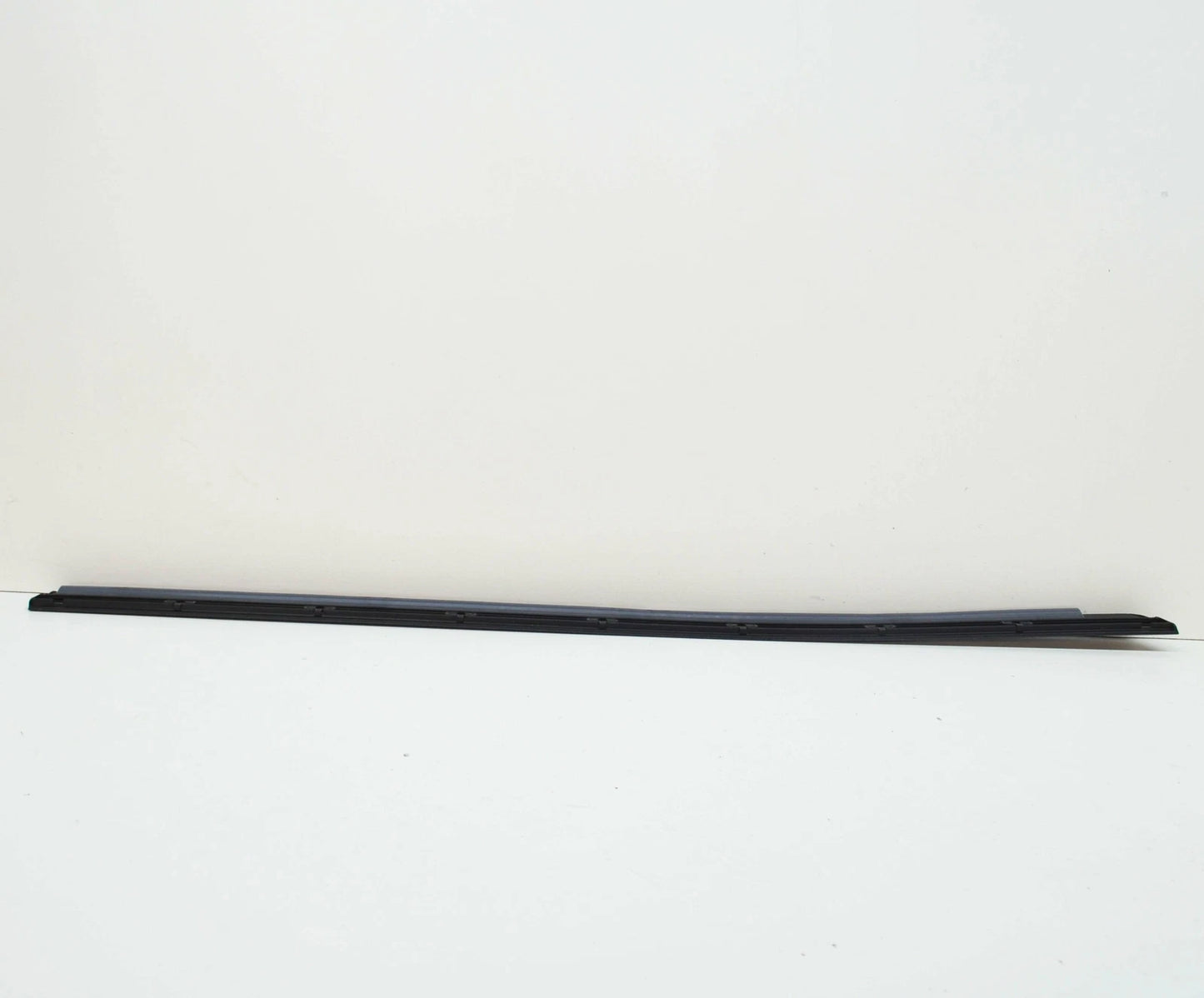 NEW AUDI A3 8P FRONT LEFT DOOR MOULDING 8P3853959JGRU