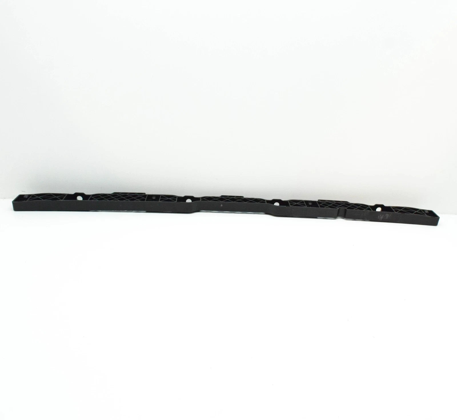 NEW VOLKSWAGEN PASSAT B8 FRONT BUMPER CENTER BRACKET 3G0807571 ORIGINAL