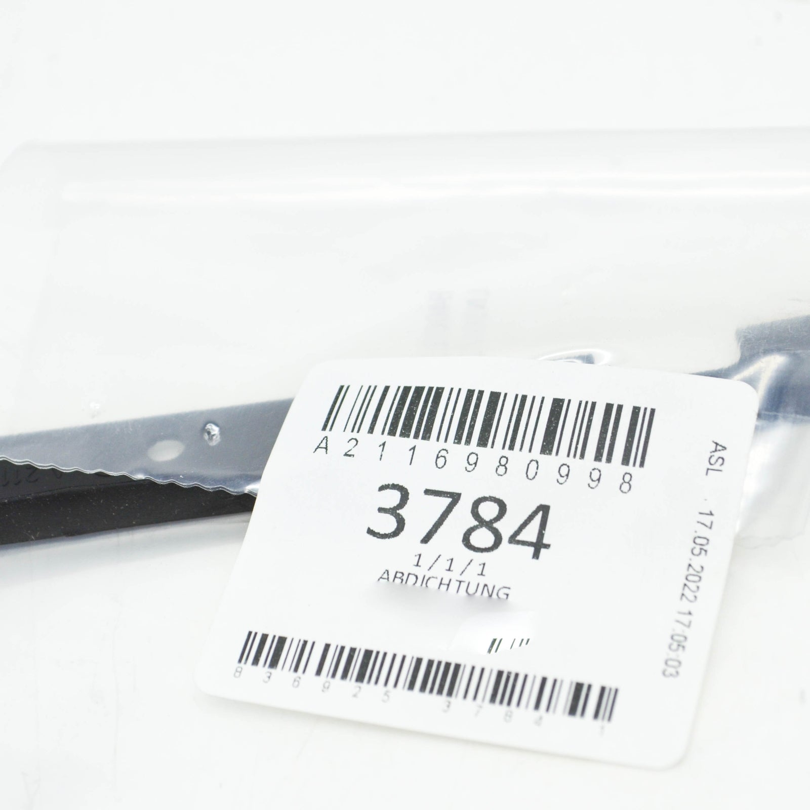 NEW MB E W211 FRONT LEFT ROCKER PANEL MOLDING SEAL A2116980998 ORIGINAL