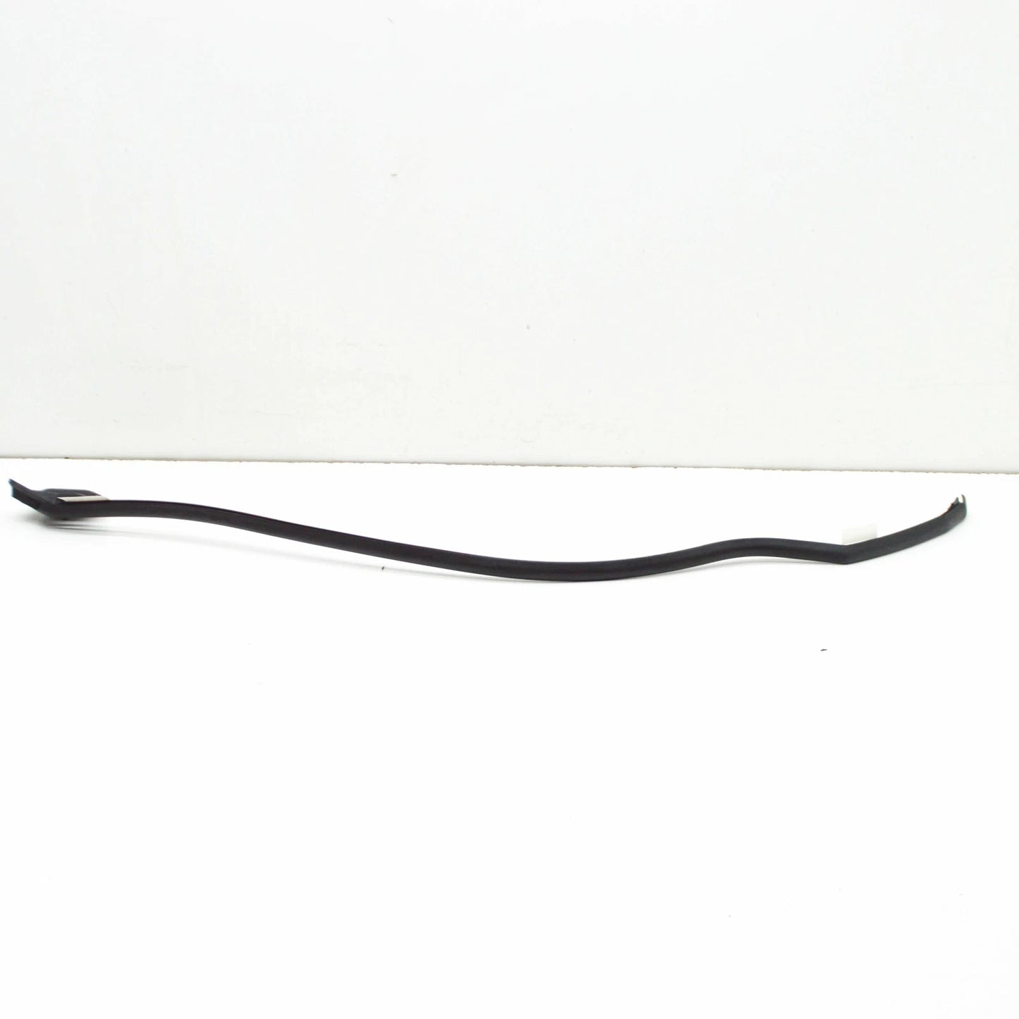 NEW BMW 2 GRAN TOURER F46 REAR LEFT DOOR WEATHERSTRIP SEAL 51767326507 ORIGINAL