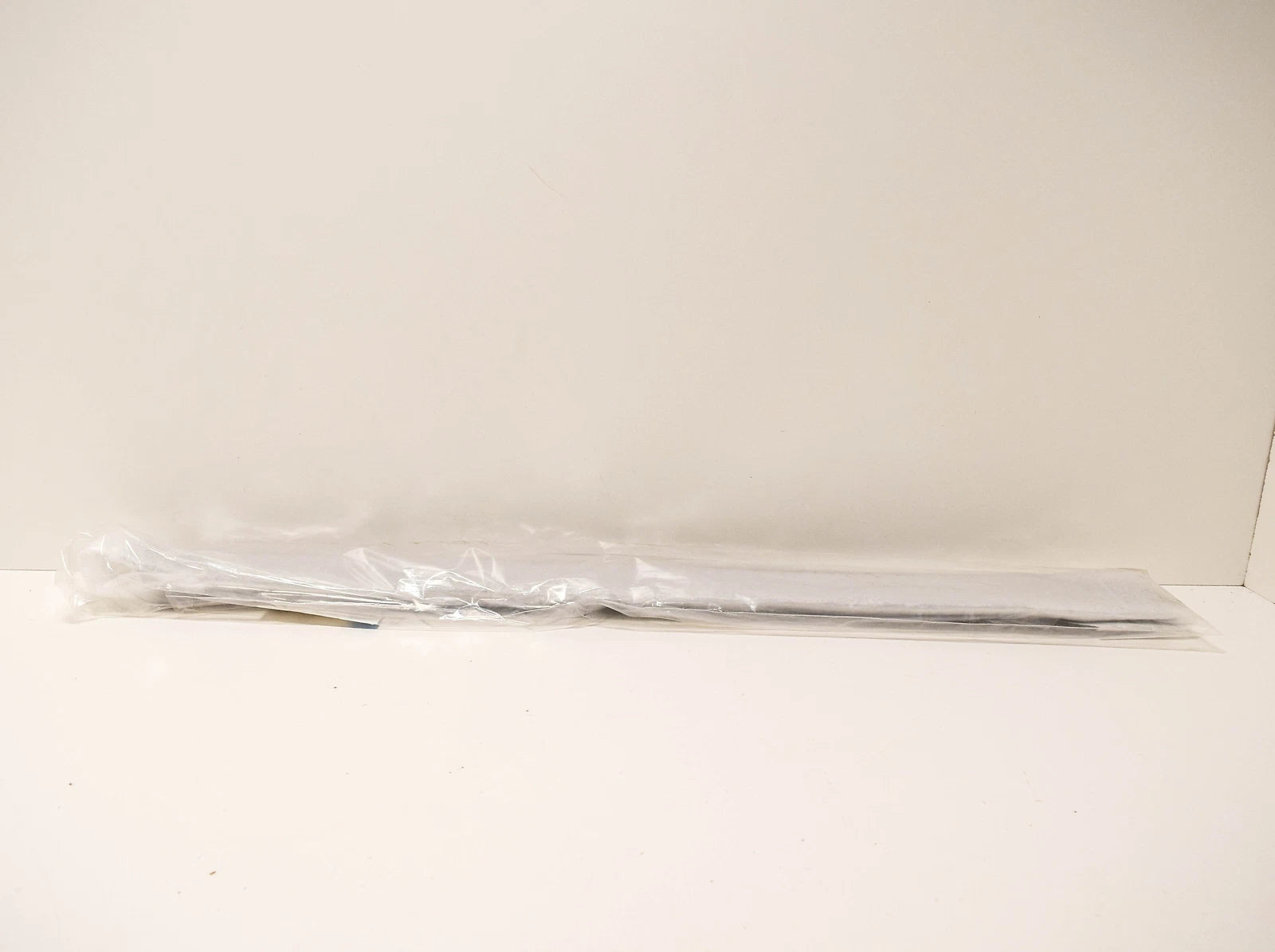 NEW BMW 1 E88 M SPORT LEFT DOOR ENTRY SILL STRIP 51478045297 2011 ORIGINAL