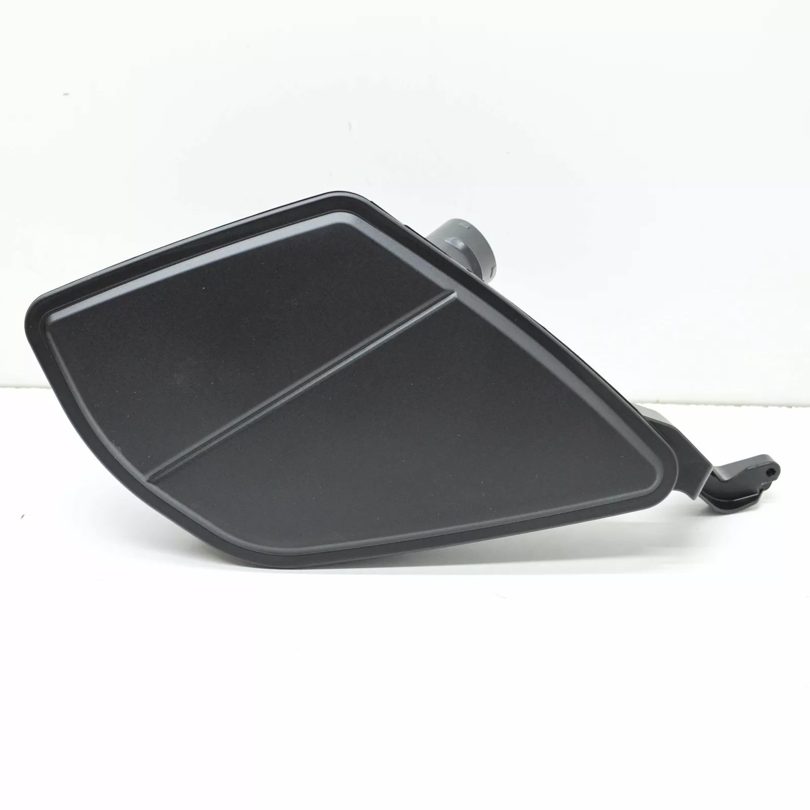 NEW BMW 5 G30 RESONATOR TANK 13718591849 8591849 ORIGINAL