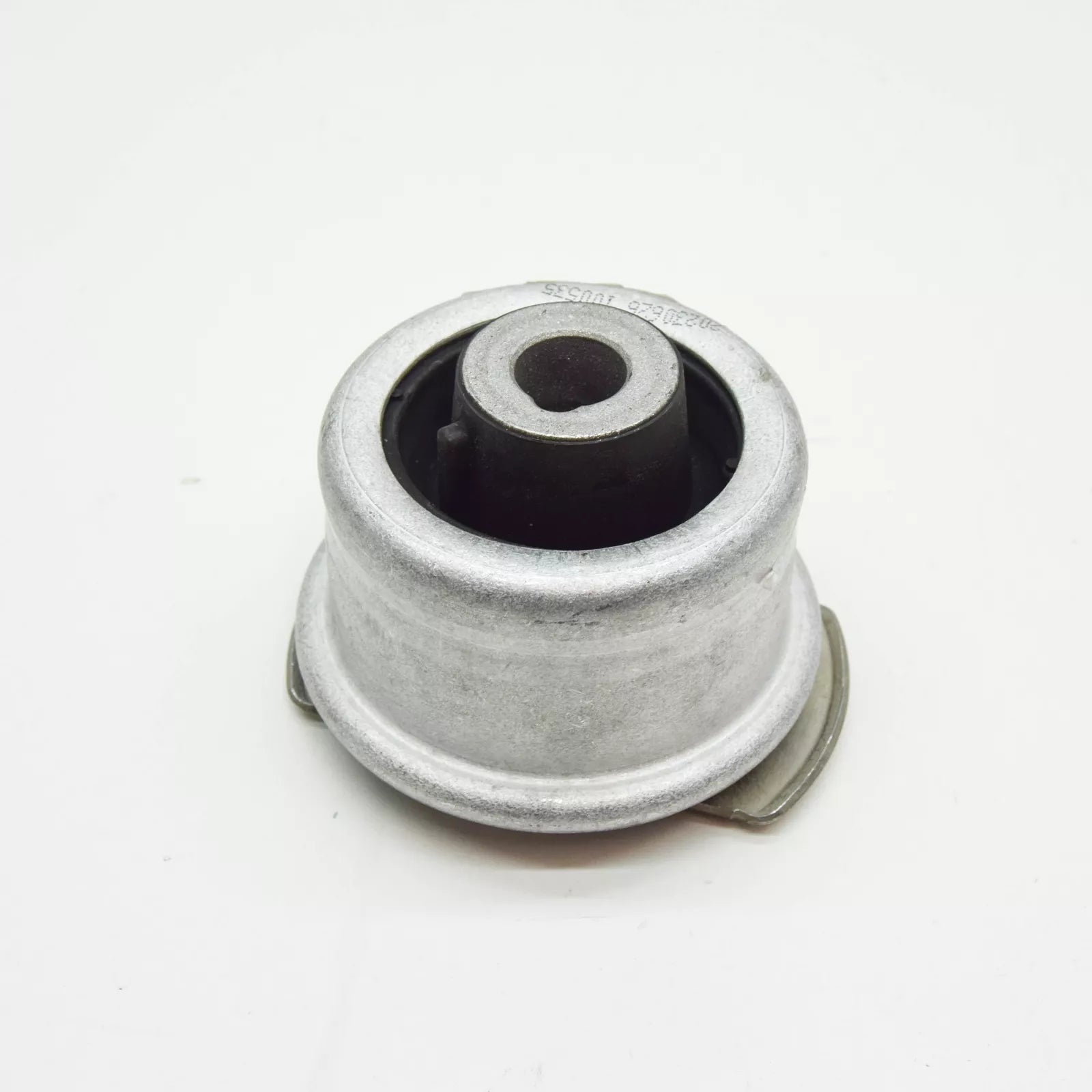 NEW MERCEDES-BENZ E W212 REAR CROSSMEMBER SUBFRAME CARRIER A2183510200 ORIGINAL