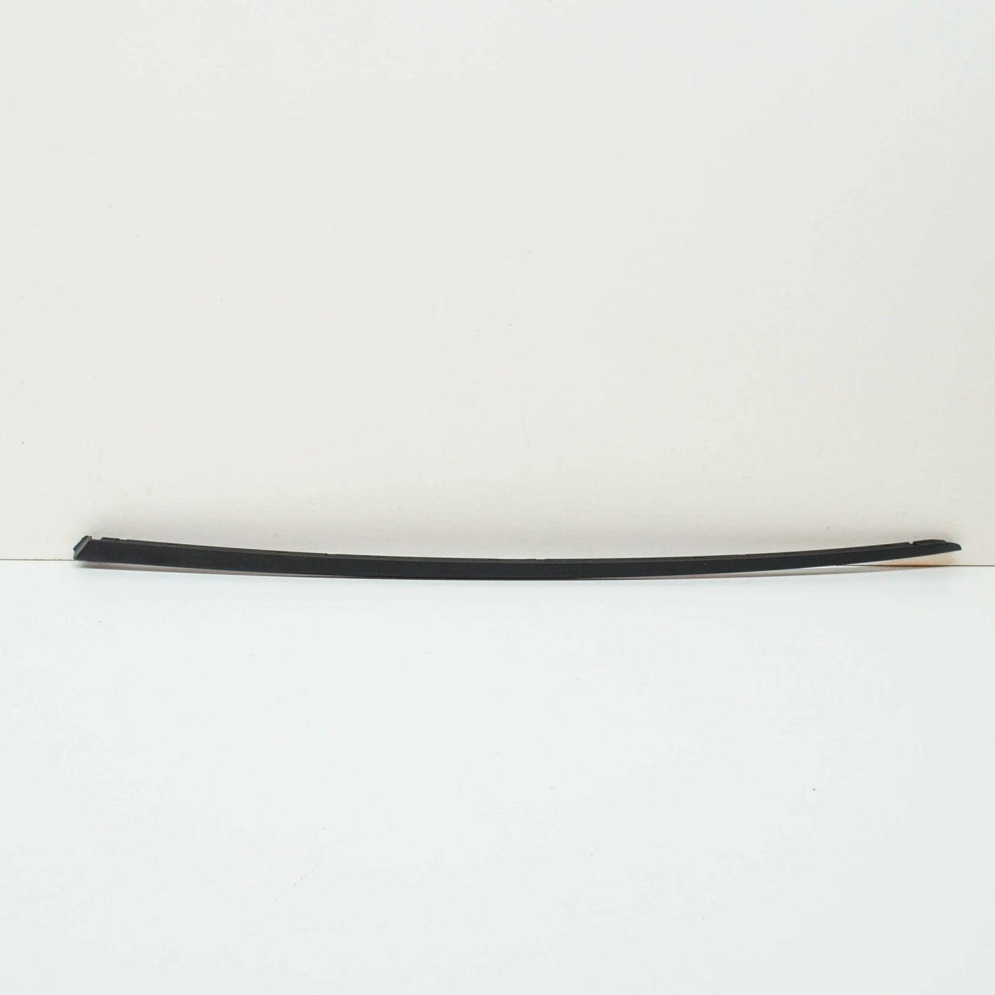 NEW AUDI A5 S5 8W6 FRONT WINDSHIELD RIGHT MOLDING TRIM 8W6854328B9B9 ORIGINAL