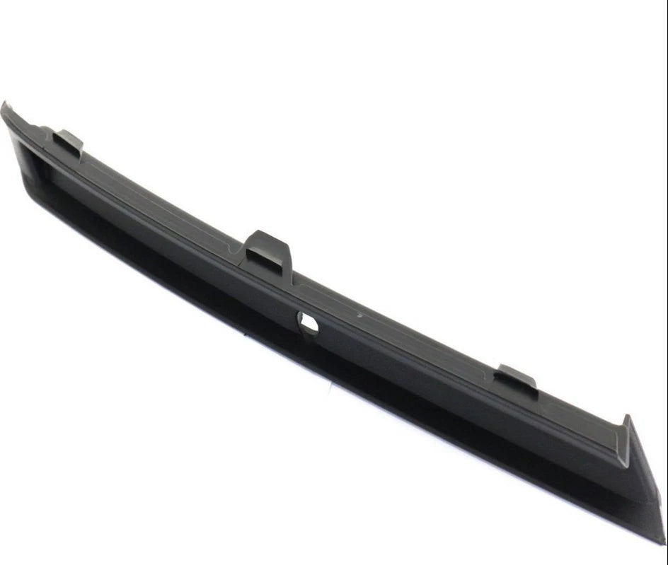 NEW VOLKSWAGEN JETTA MK6 FRONT BUMPER LEFT CLOSING ELEMENT 5C6807233A9B9