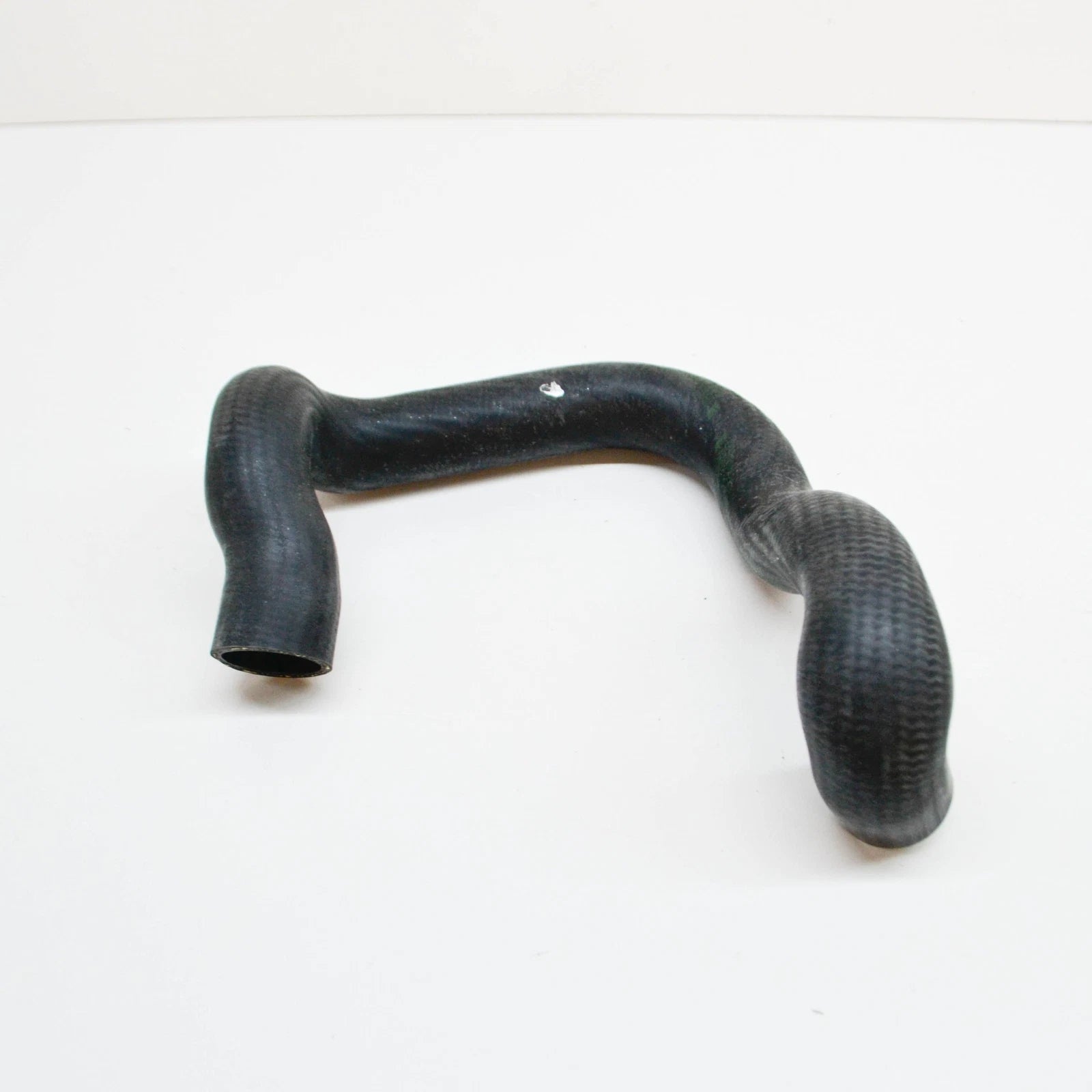 NEW BMW 3 E30 COOLANT WATER RADIATOR PIPE HOSE 320I PETROL 11531287651 ORIGINAL