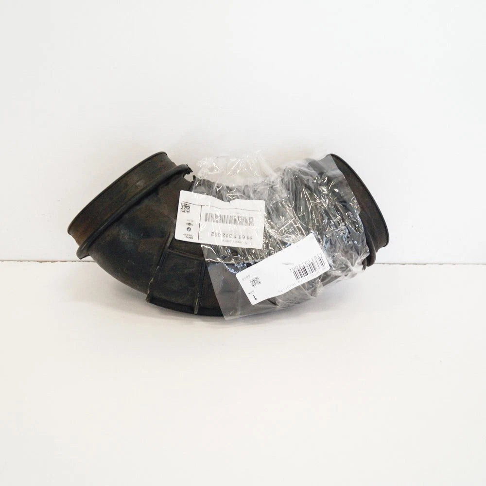 NEW BMW 5 E34 M 3.6 AIR INTAKE RUBBER BOOT HOSE PIPE 11611312062 1991 ORIGINAL